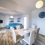 Διαμέρισμα Sea View 1