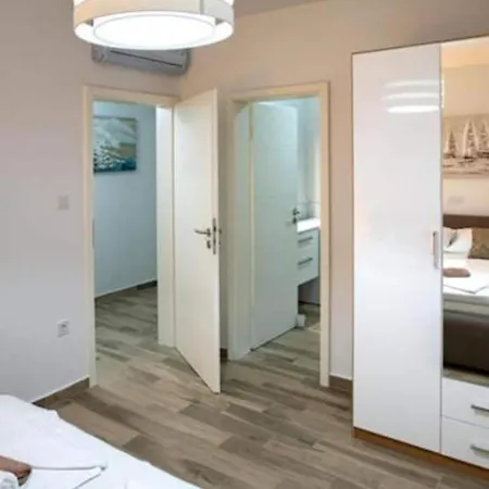 Sea View 1 * Rab Town