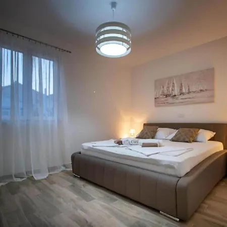 Apartment Sea View 1